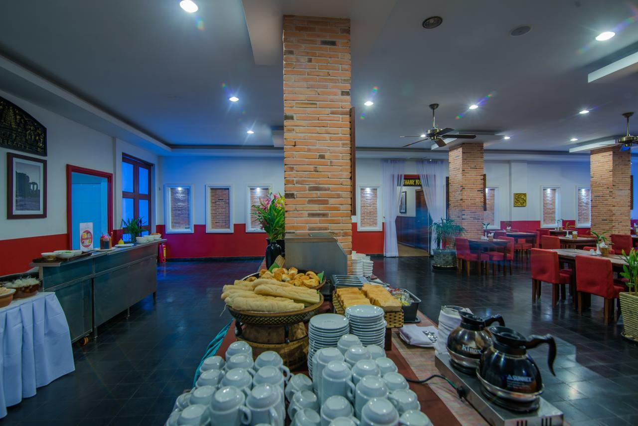 Mekong Angkor Palace Inn Сиемрип Экстерьер фото
