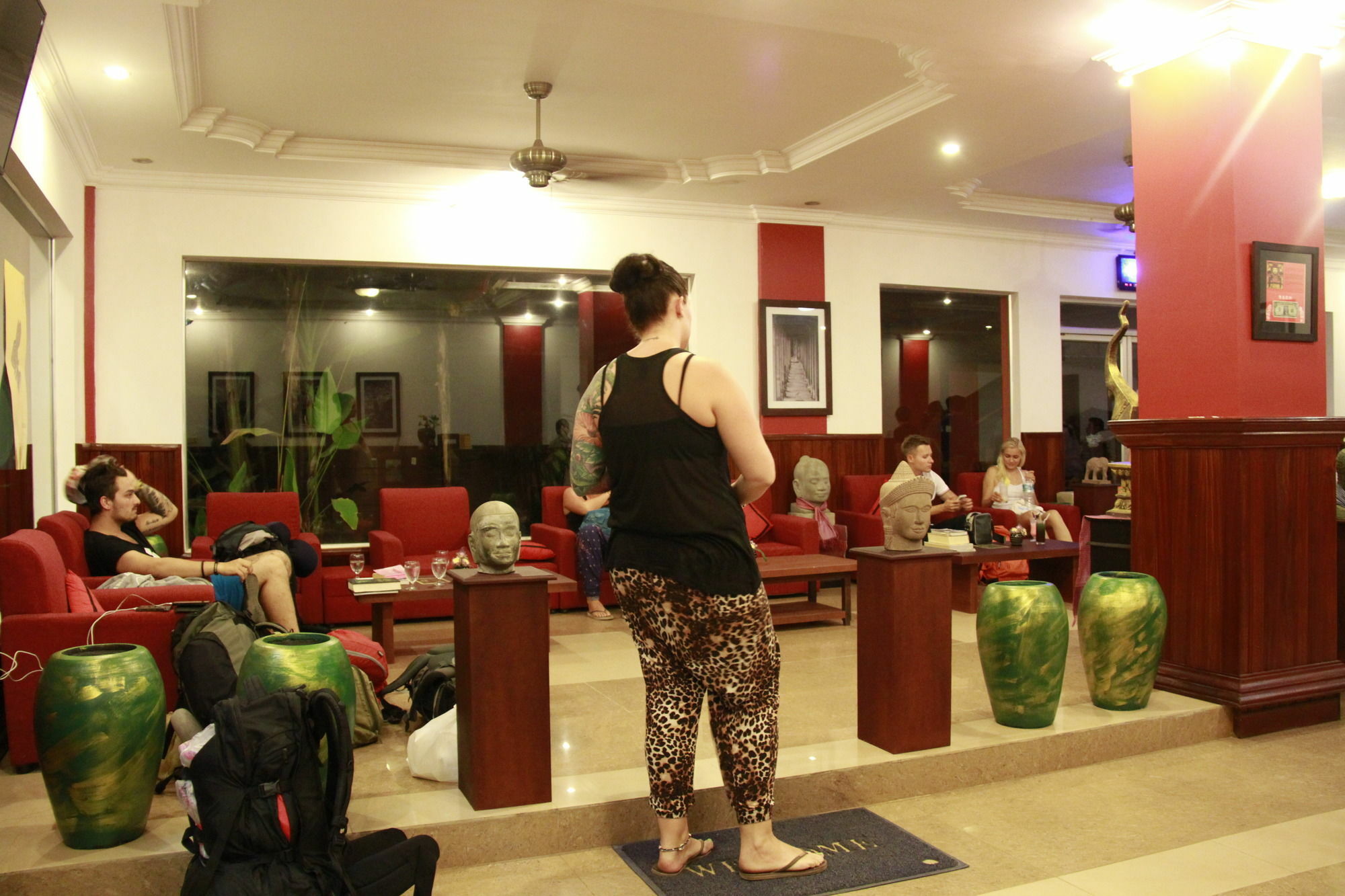 Mekong Angkor Palace Inn Сиемрип Экстерьер фото