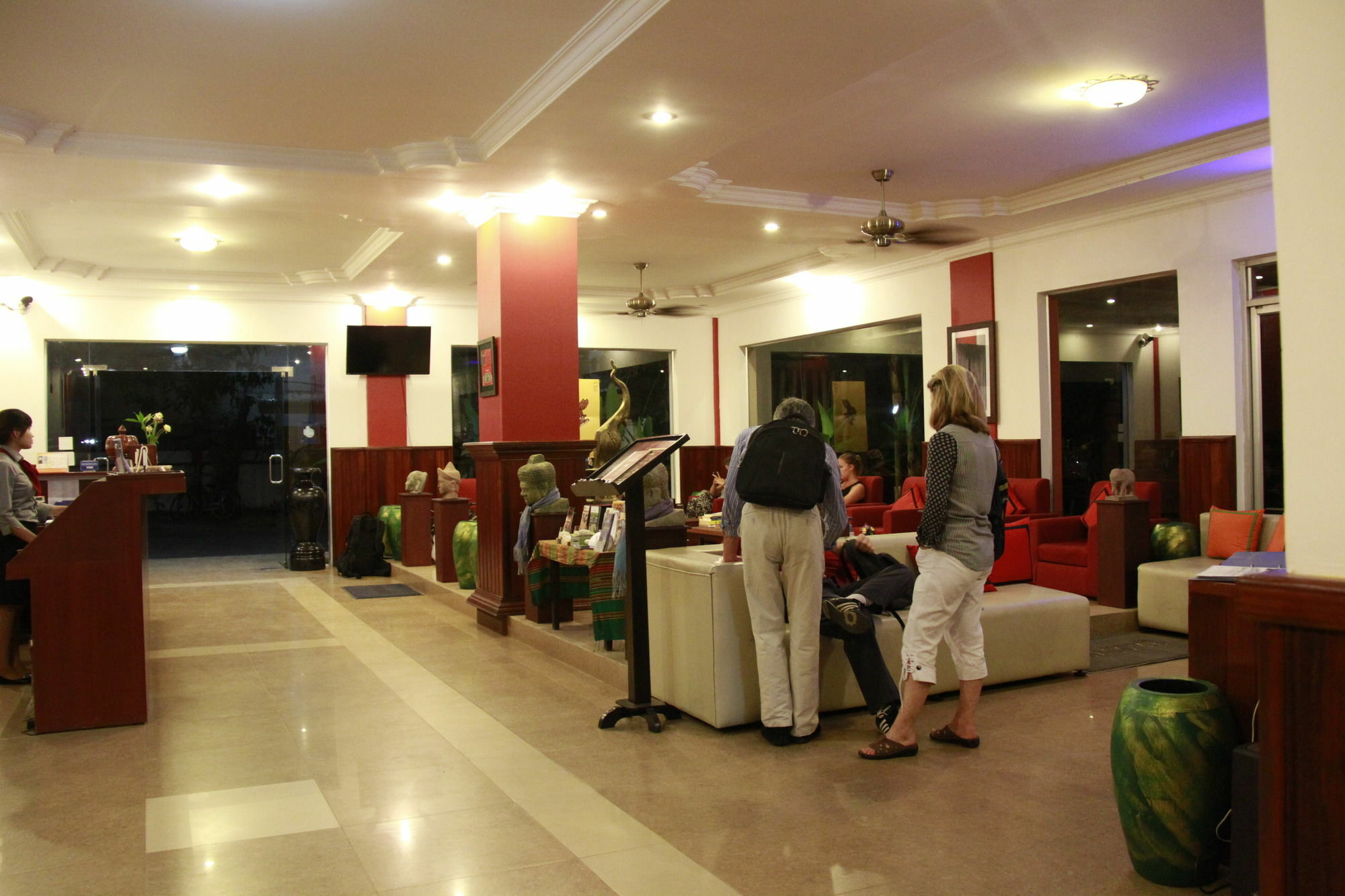 Mekong Angkor Palace Inn Сиемрип Экстерьер фото