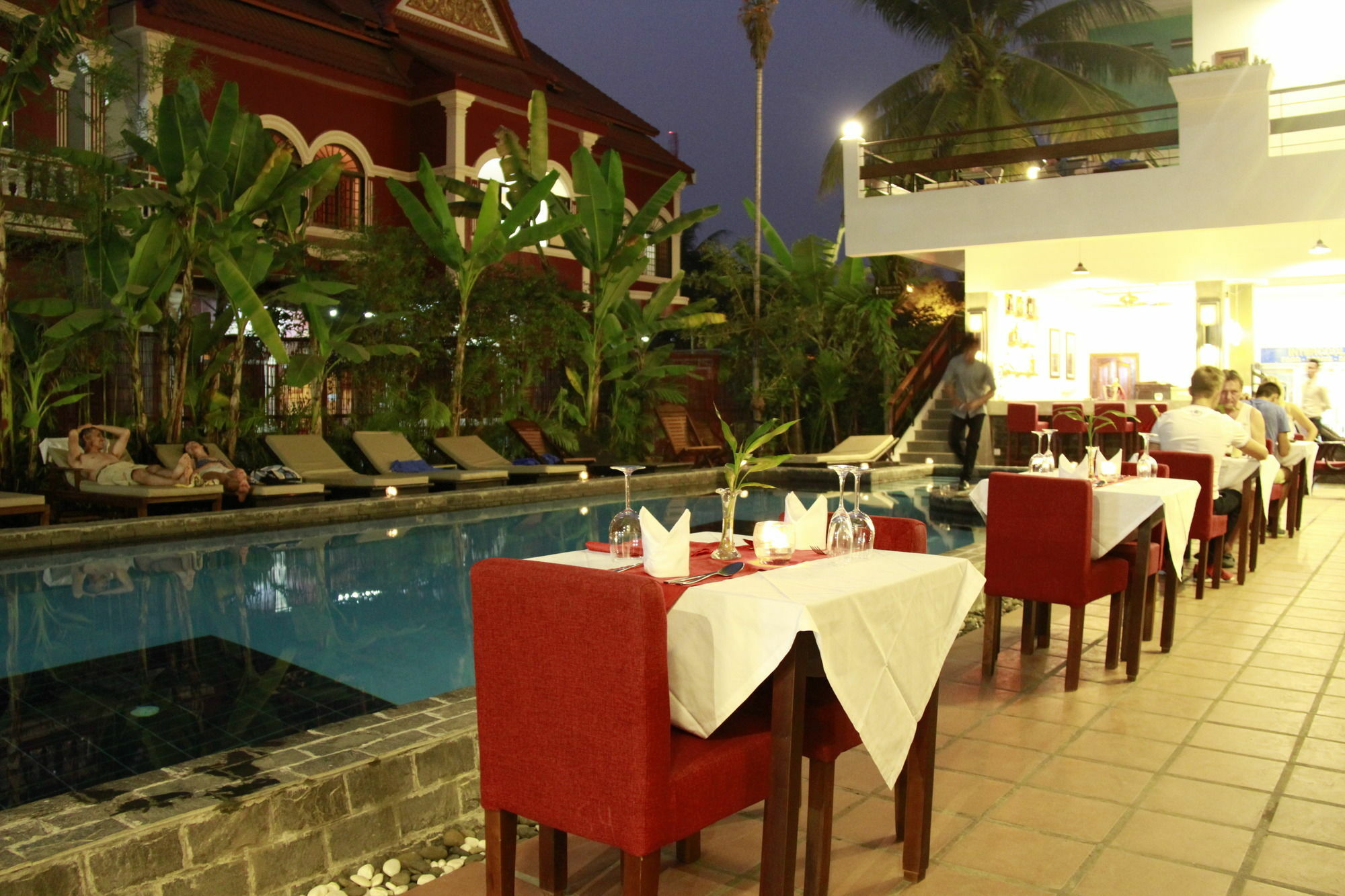 Mekong Angkor Palace Inn Сиемрип Экстерьер фото