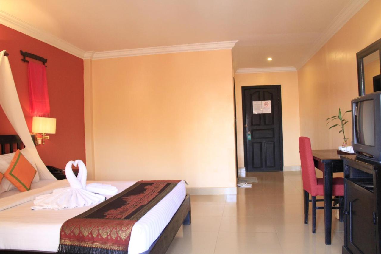 Mekong Angkor Palace Inn Сиемрип Экстерьер фото