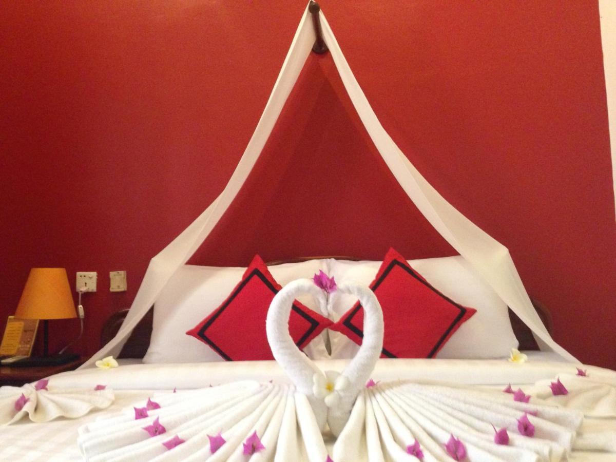 Mekong Angkor Palace Inn Сиемрип Номер фото
